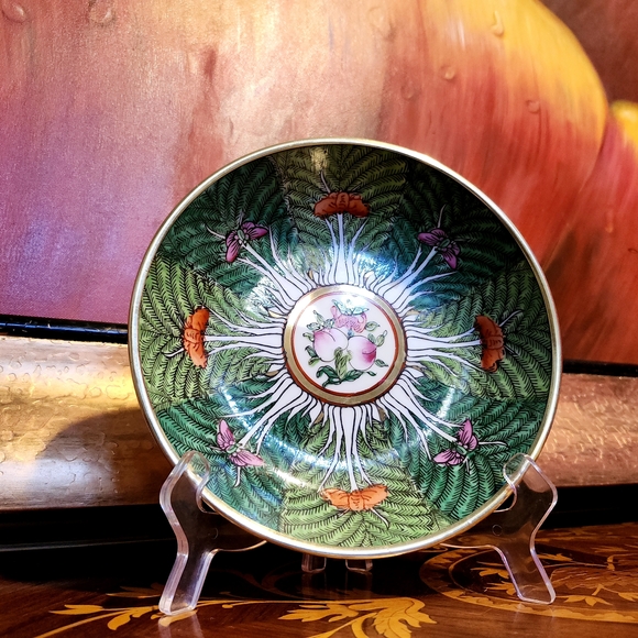 Neiman Marcus Horchow Chinese Export Famille Rose Verte Bok Choy Brass Plate VTG - Picture 10 of 15